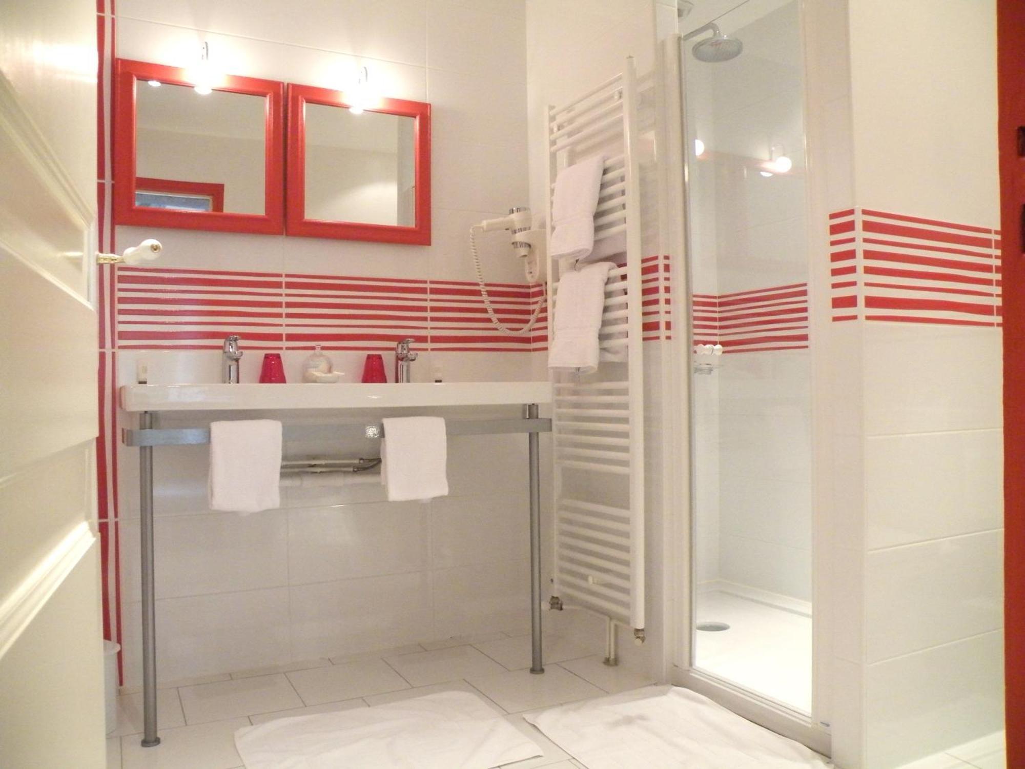 Hotel Diderot Chinon Zewnętrze zdjęcie