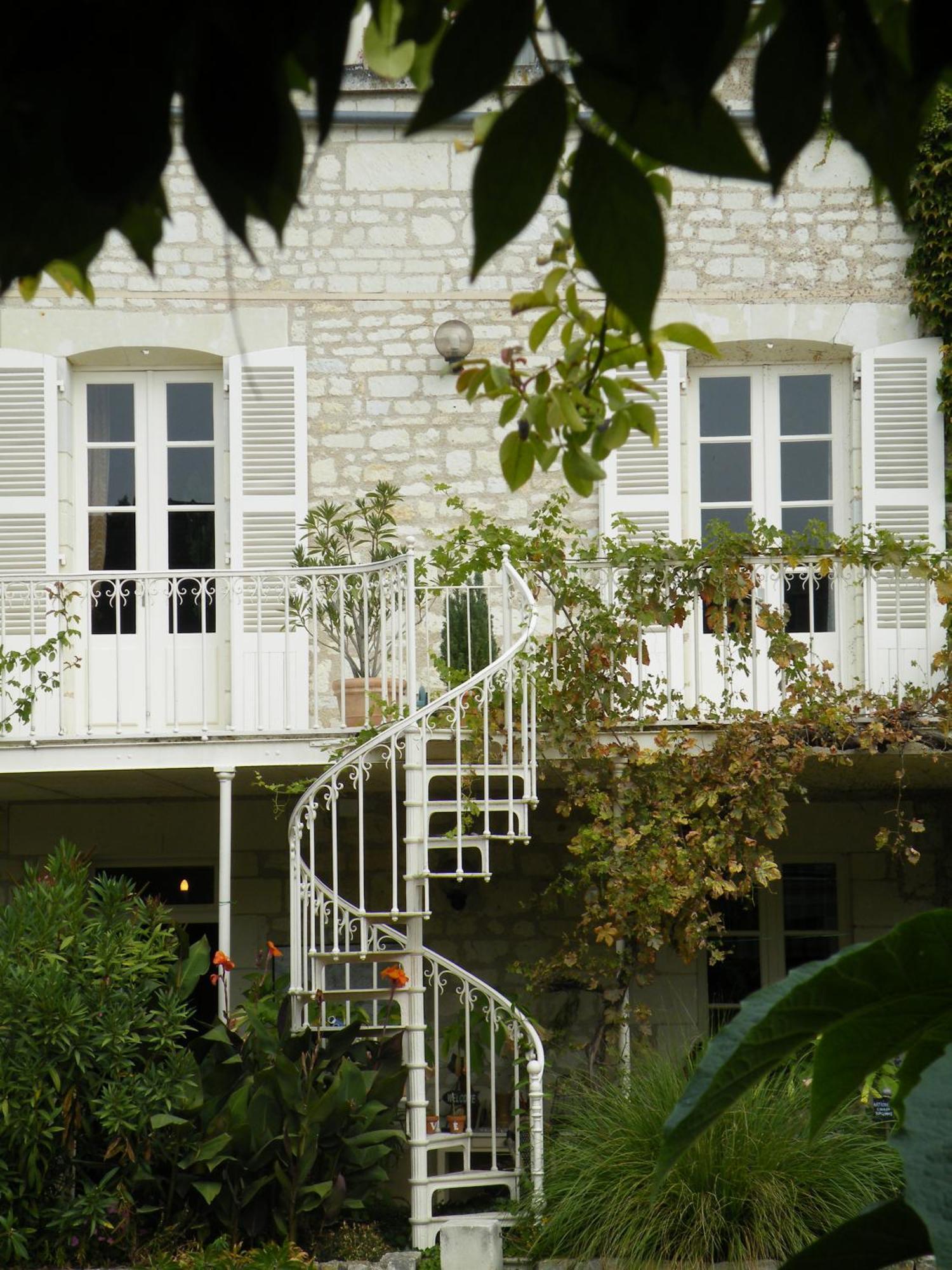 Hotel Diderot Chinon Zewnętrze zdjęcie