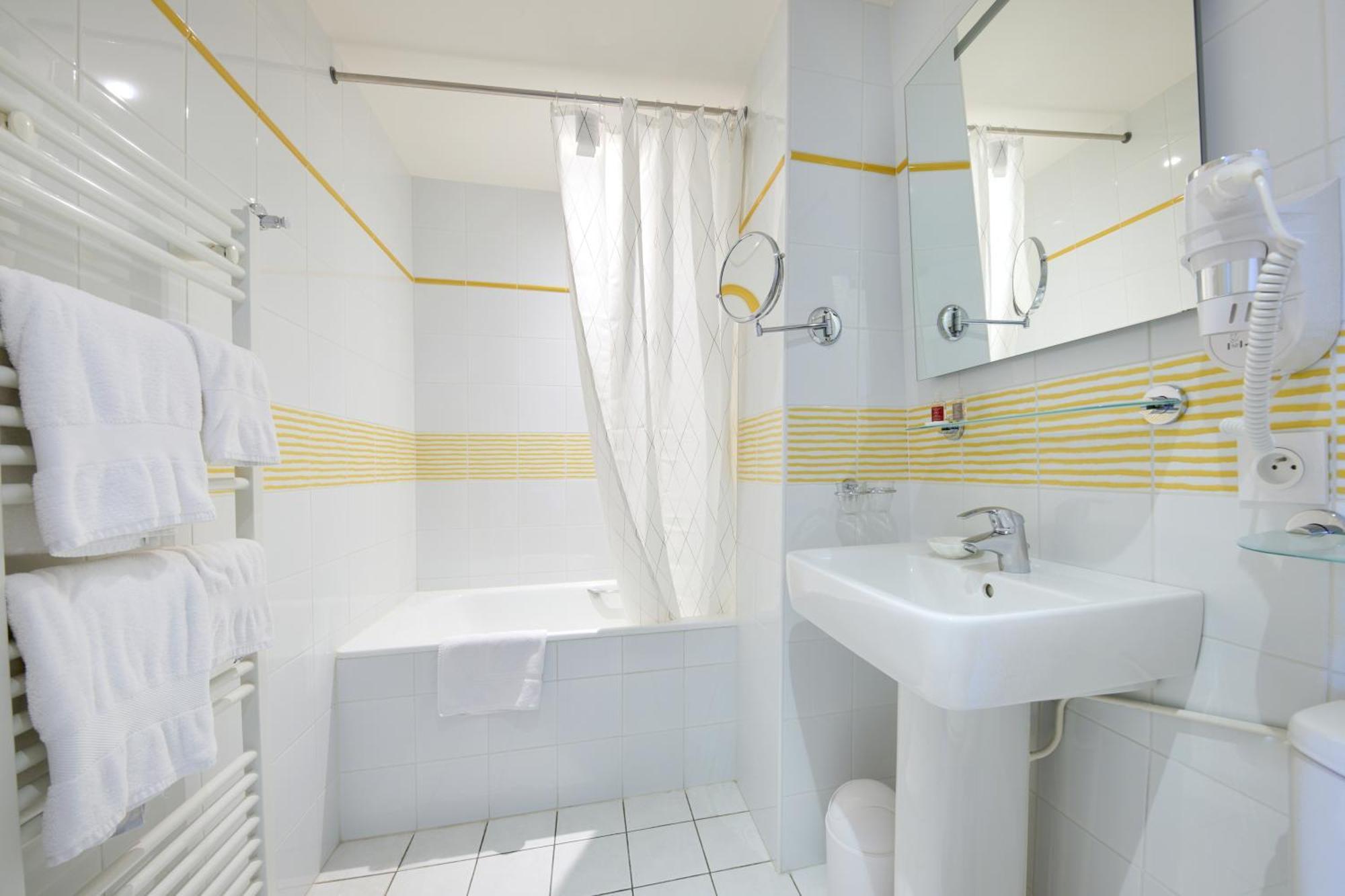 Hotel Diderot Chinon Zewnętrze zdjęcie