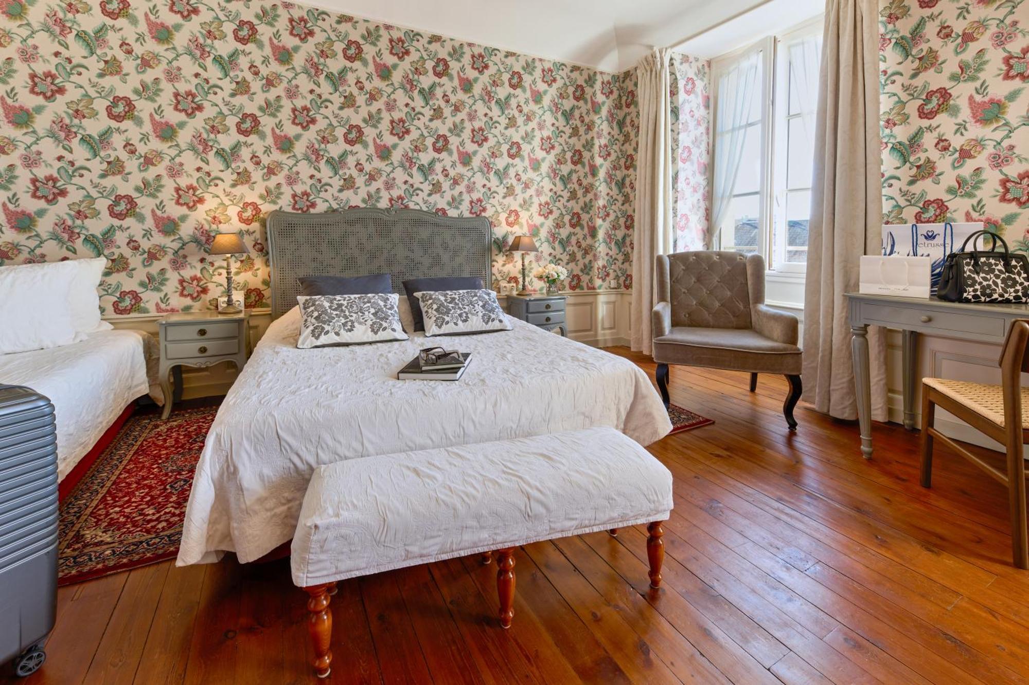 Hotel Diderot Chinon Zewnętrze zdjęcie