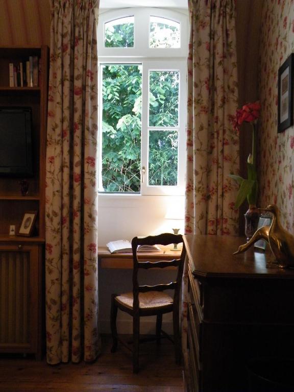 Hotel Diderot Chinon Pokój zdjęcie